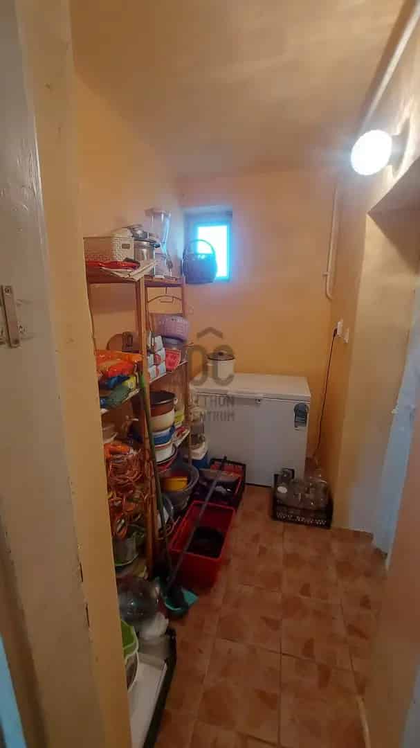 Ház Kiadó , Kunszentmiklósi járás, Alföld és Észak