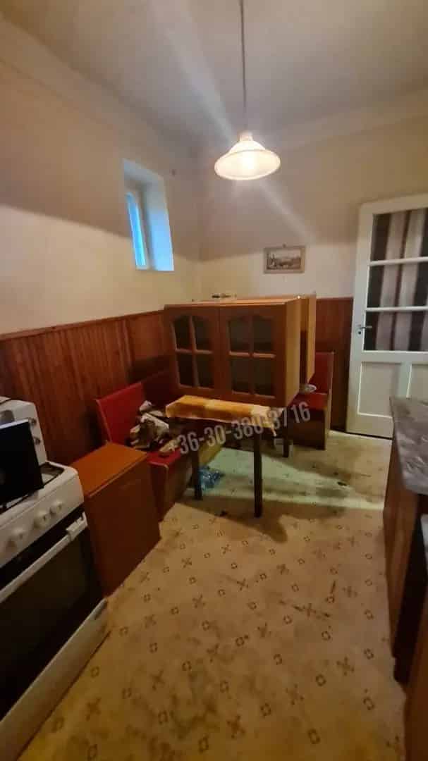 Ház Kiadó , Dunaújvárosi járás, Dunántúl