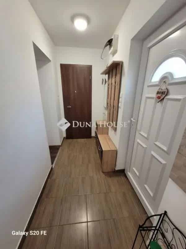 Ház Kiadó , Monori járás, Közép-Magyarország