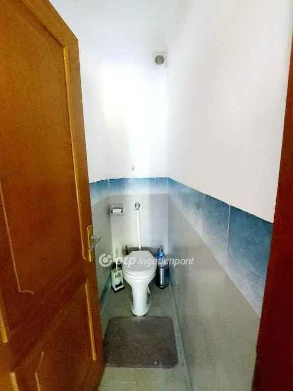 Ház Kiadó , Mezőkövesdi járás, Alföld és Észak