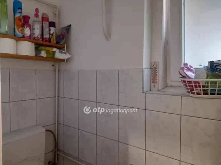 Ház Kiadó , Szegedi járás, Alföld és Észak