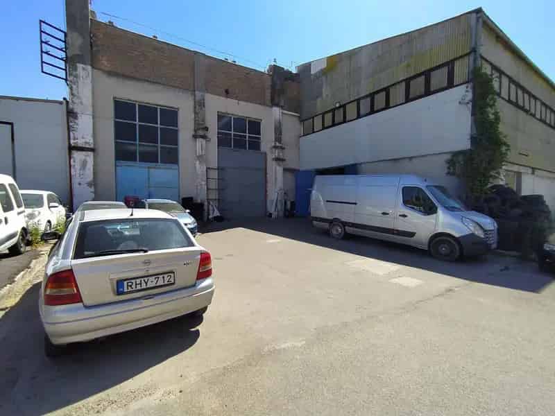 Üzleti célú Kiadó , Budapest, Közép-Magyarország