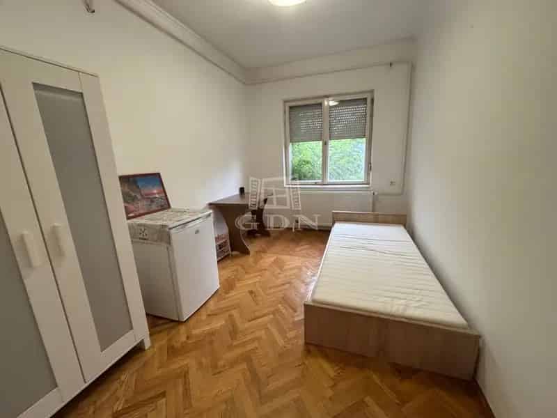 Ház Kiadó , Komáromi járás, Dunántúl