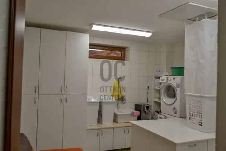 Debreceni eladó családi ház, H487426