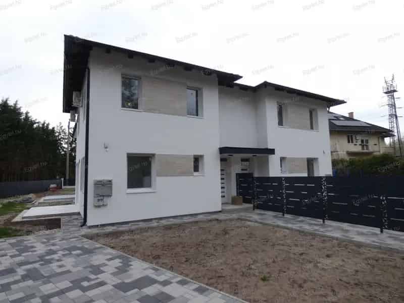 Ház Kiadó , Budapest, Közép-Magyarország