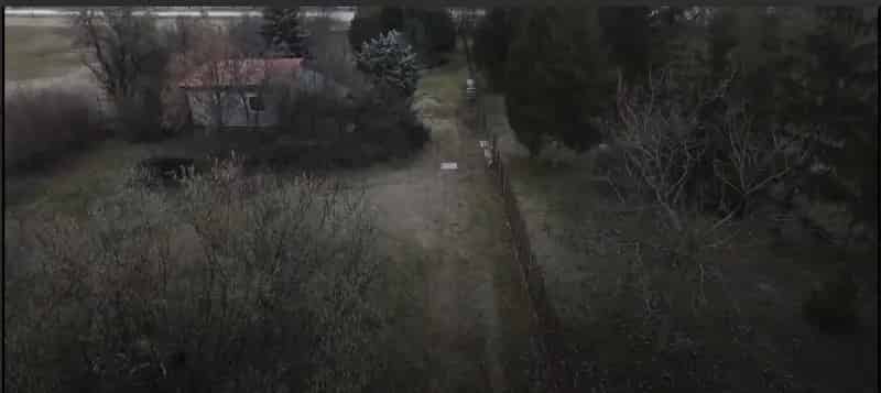 Tekintélyes méretű építési telek eladó Tordas szívében