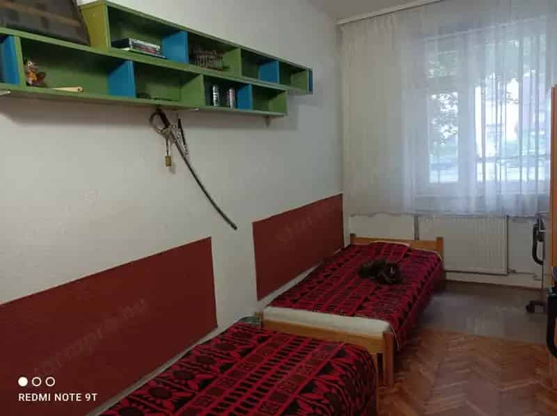 Szoba Eladó , Közép-Magyarország