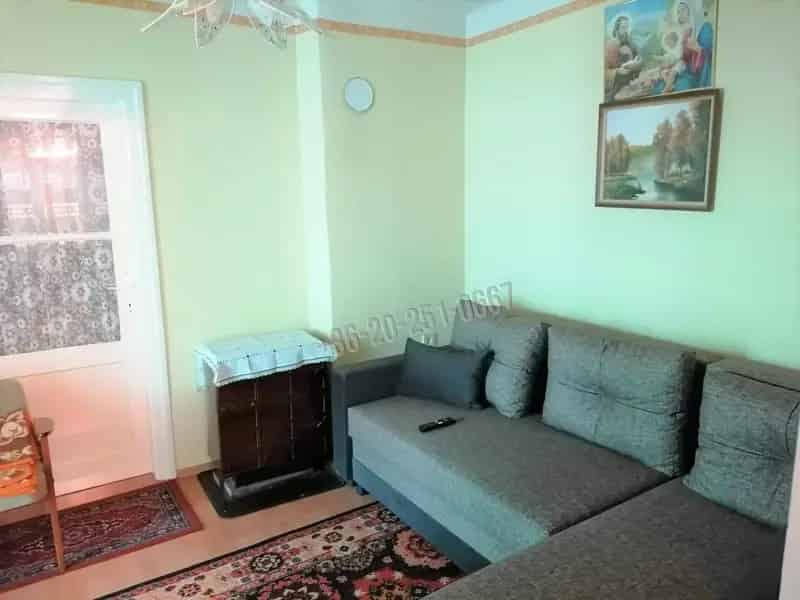 Ház Kiadó , Mohácsi járás, Dunántúl