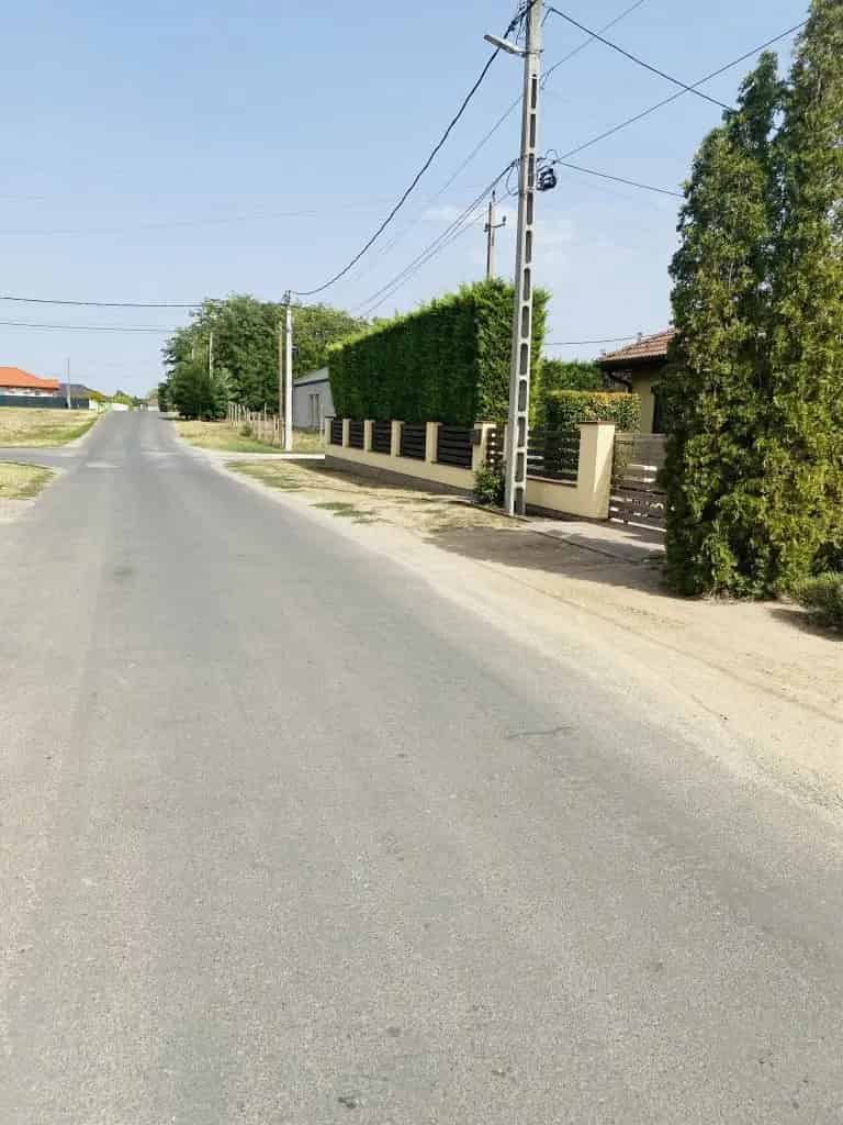 Telek Kiadó , Dabasi járás, Közép-Magyarország