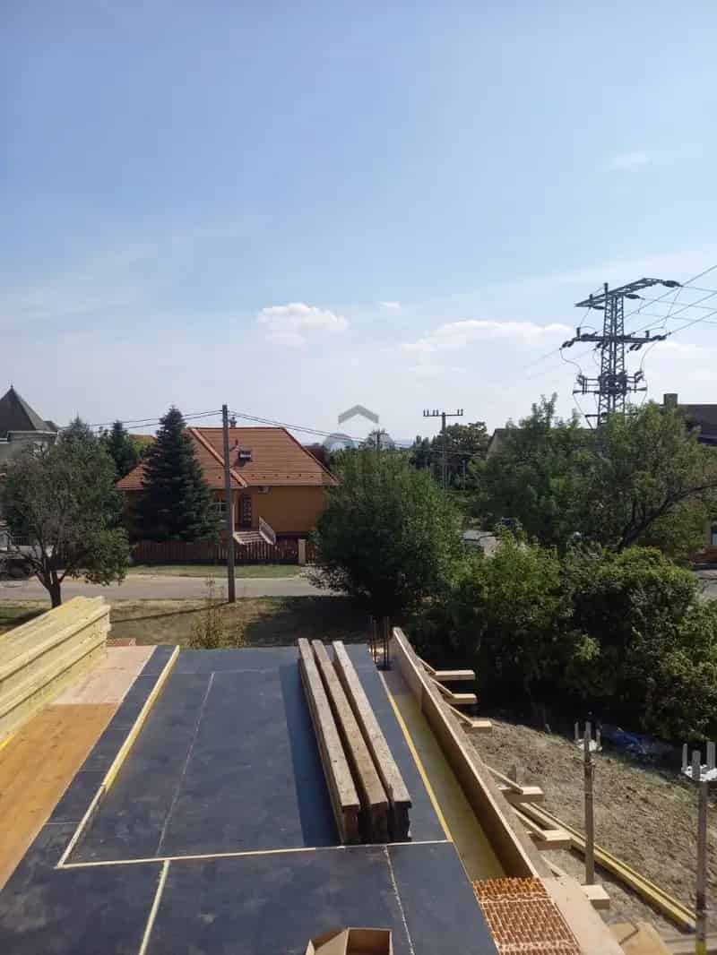 Ház Kiadó , Balatonfüredi járás, Dunántúl