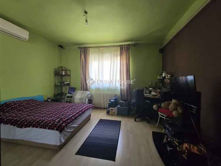 Ház Eladó , Budapest, Közép-Magyarország