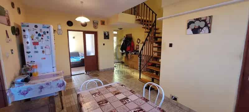 Makói eladó családi ház, H496428