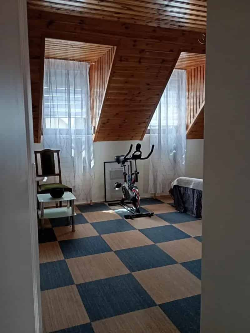 Ház Kiadó , Lőrinci, Alföld és Észak
