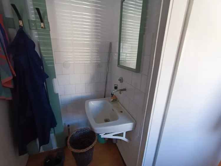 Üzleti célú Kiadó , Szekszárdi járás, Dunántúl