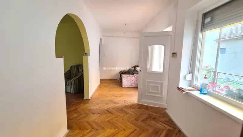 Ház Kiadó , Pellérd, Dunántúl