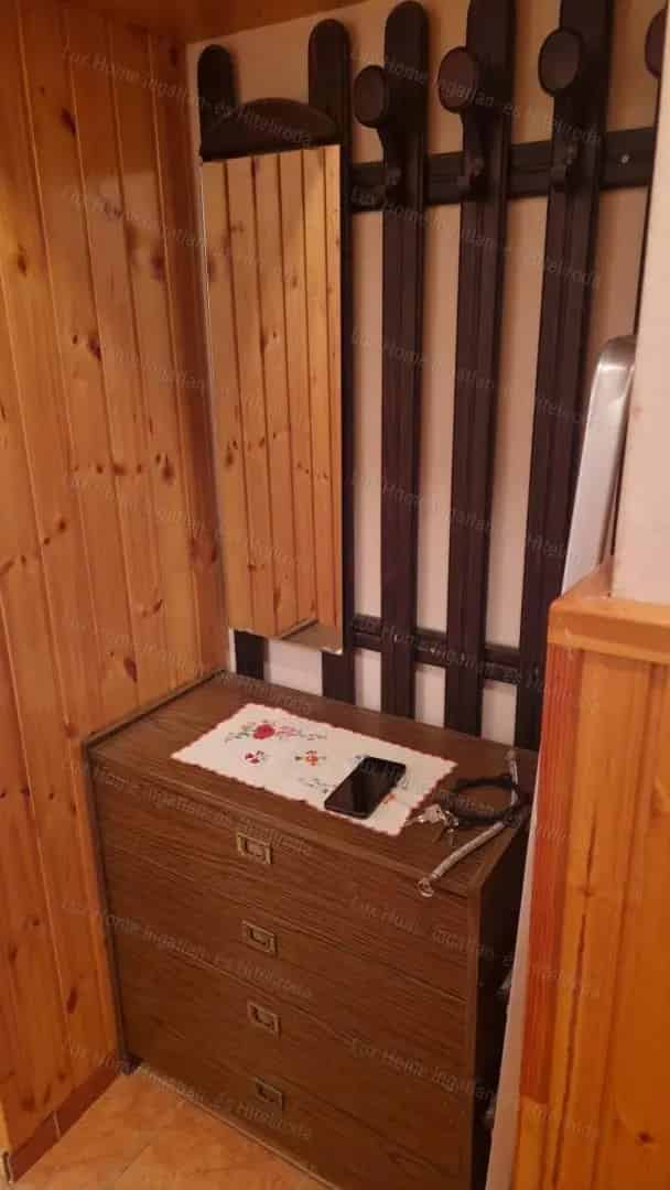 Lakás Kiadó , Esztergomi járás, Dunántúl