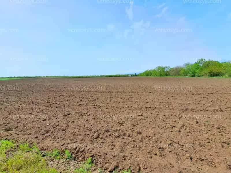 KIVÁLÓ TERÜLET LOVARDA, FARM LÉTESÍTÉSÉRE VAGY TELEPÍTSEN NAPELEMPARKOT!