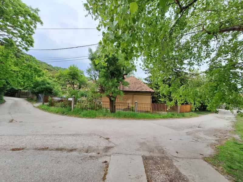 Telek Kiadó , Érdi járás, Közép-Magyarország