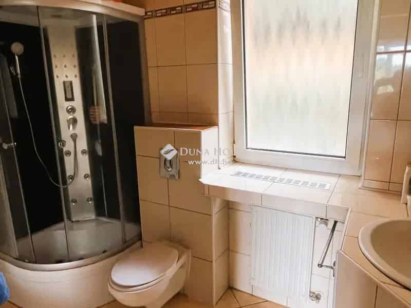 Ház Kiadó , Budakeszi járás, Közép-Magyarország