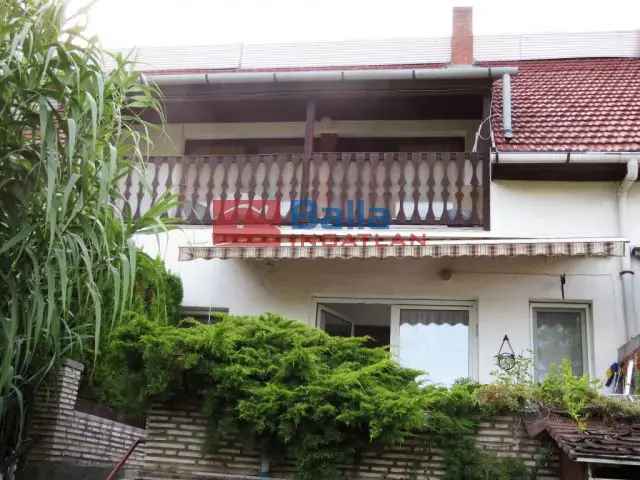 Balatonszepezd , Központ
