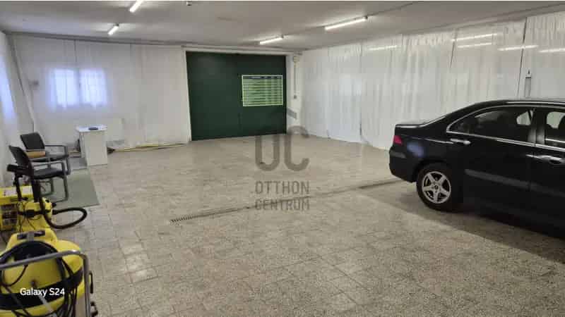 Pécsi eladó kereskedelmi ingatlan bérleti joga, UZ018340
