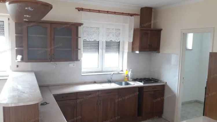 Nyíregyháza Tokaji út közeli 174 m2-es iroda lakás kiadó
