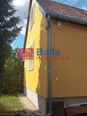 Kerepesi családi ház eladó 82 m² 3 szoba 888 m² telekkel