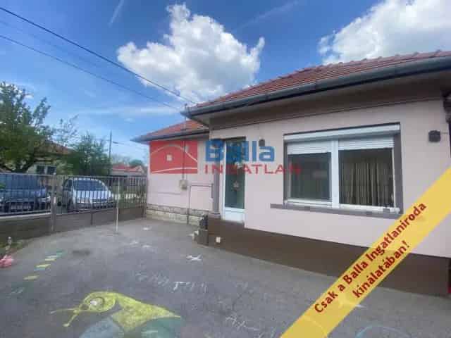 Vecsési családi ház eladó 187 nm 5 1 szoba felujitott