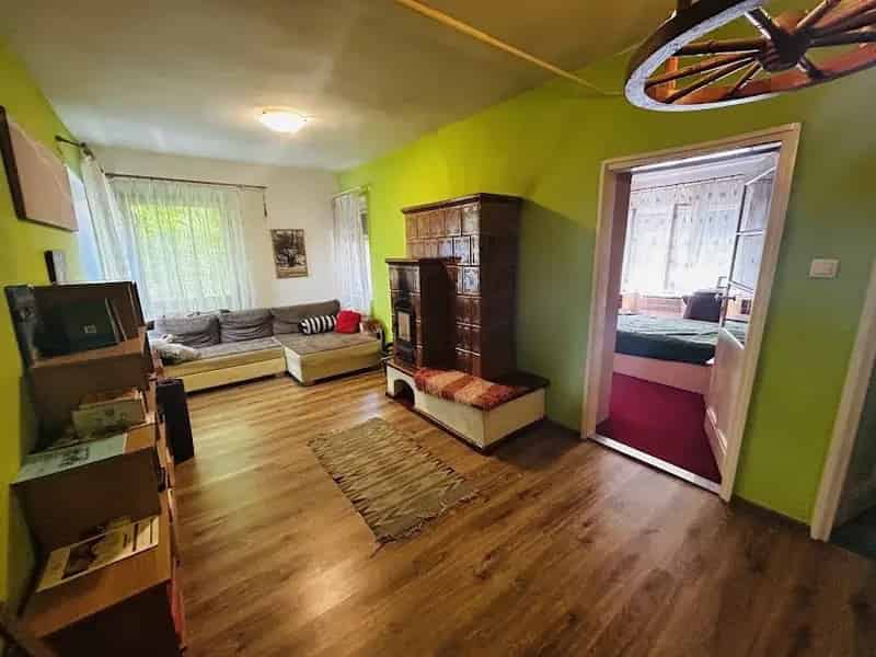 Ház Kiadó , Szolnoki járás, Alföld és Észak