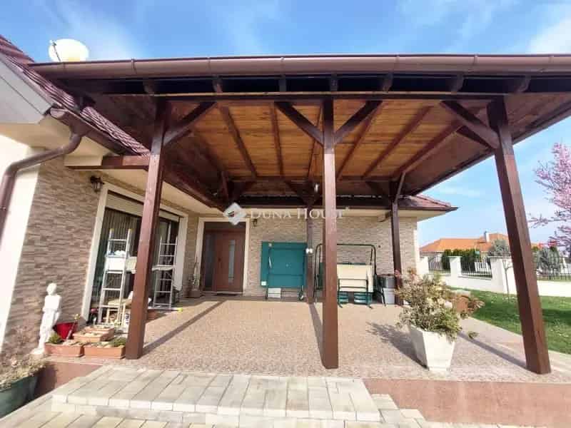 Ház Kiadó , Soproni járás, Dunántúl