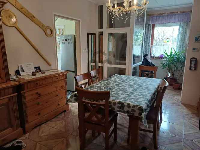 Ráckevei eladó családi ház, DHZ037341