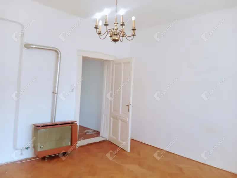 Ház Kiadó , Szegedi járás, Alföld és Észak