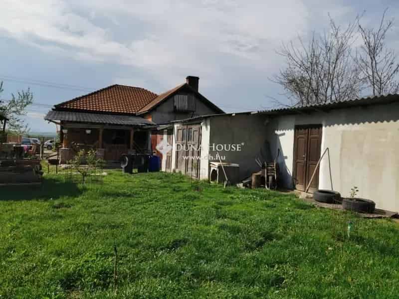 Gönci családi ház eladó - 122 nm, nappali + 3 szoba