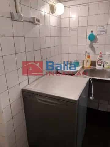 Eladó Üzlethelyiség Budapest X Kerületben 40 nm