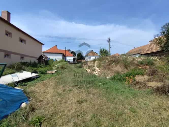 Városlődi eladó telek, T038875