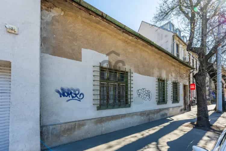 Budapest III. kerületi eladó telek, T039703