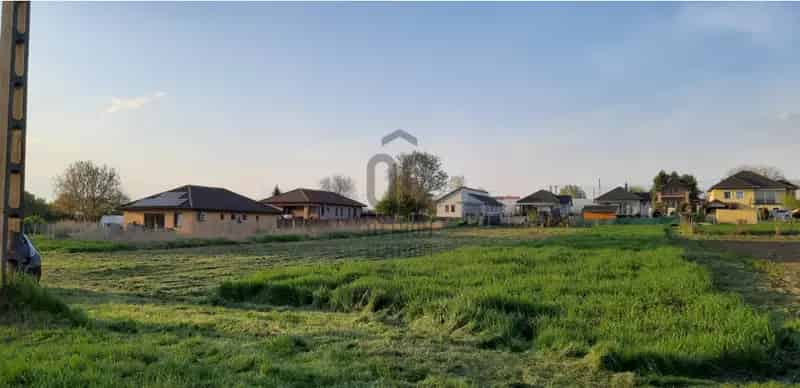 Gyömrői eladó telek, T033548