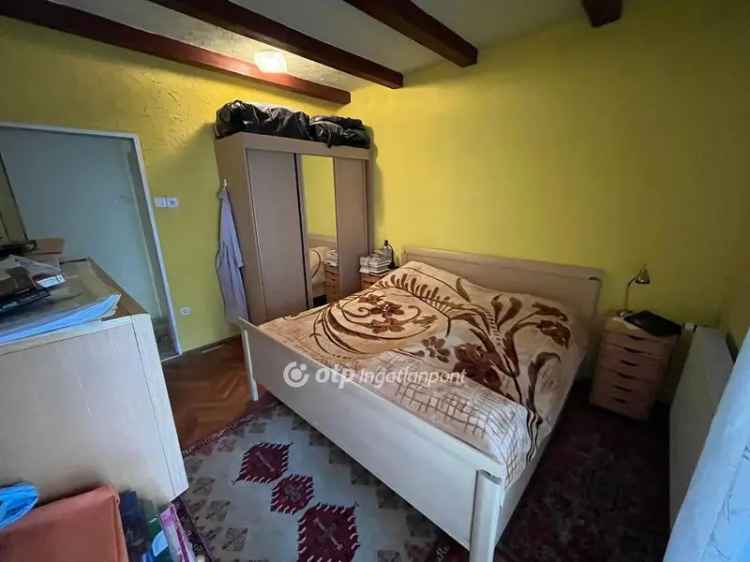 Ház Kiadó , Tiszafüredi járás, Alföld és Észak