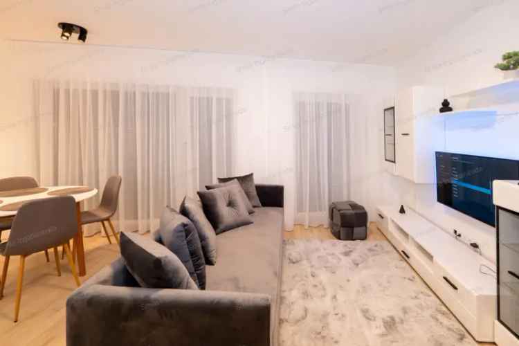 Nyíregyháza belváros: Új építésű, 50m2-es penthouse lakás kiadó