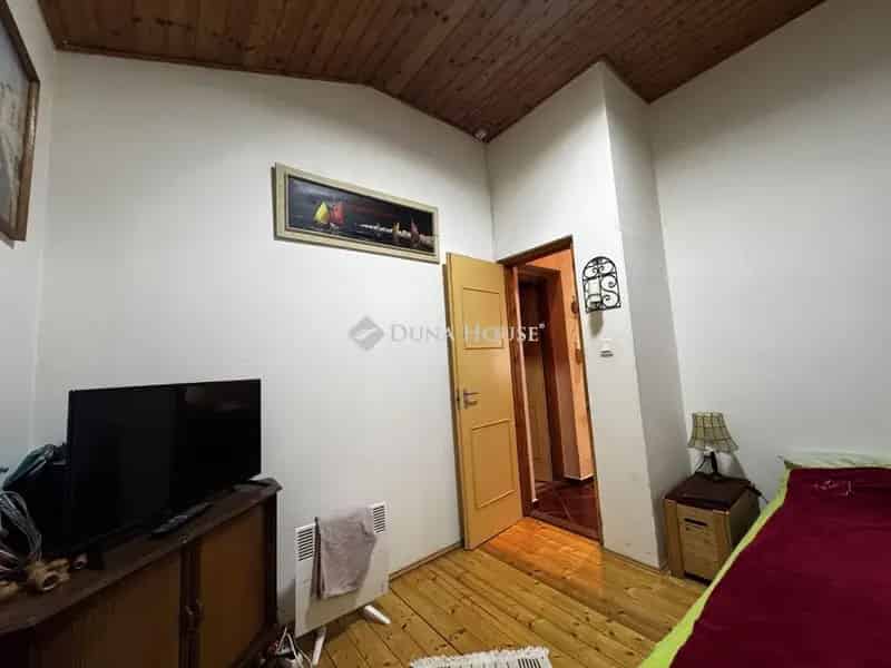 Ház Kiadó , Balatonfüredi járás, Dunántúl