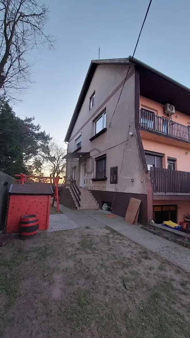 Ház Kiadó , Nagykátai járás, Közép-Magyarország