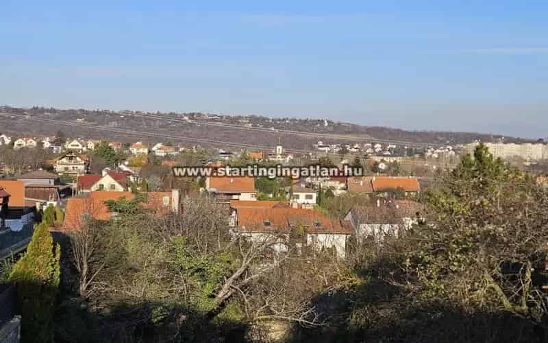 Telek Kiadó , Budapest, Közép-Magyarország