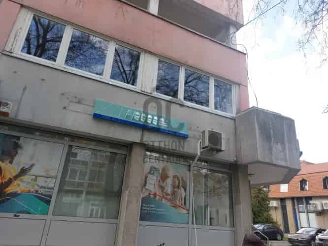 Szekszárdi eladó üzlethelyiség - 341 nm - Belváros - Befektetés