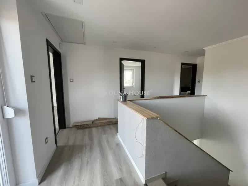 Ház Kiadó , Vecsési járás, Közép-Magyarország