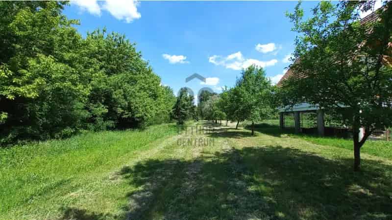 Tiszacsegei eladó telek, T038200