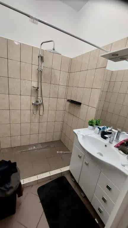 Ház Kiadó , Pannonhalmi járás, Dunántúl