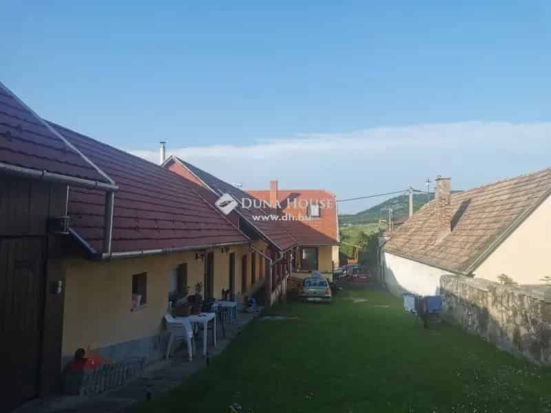 Ház Eladó , Dunaszentmiklós, Dunántúl