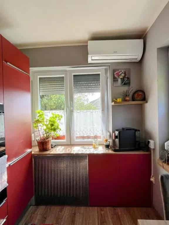 Ház Kiadó , Komlói járás, Dunántúl
