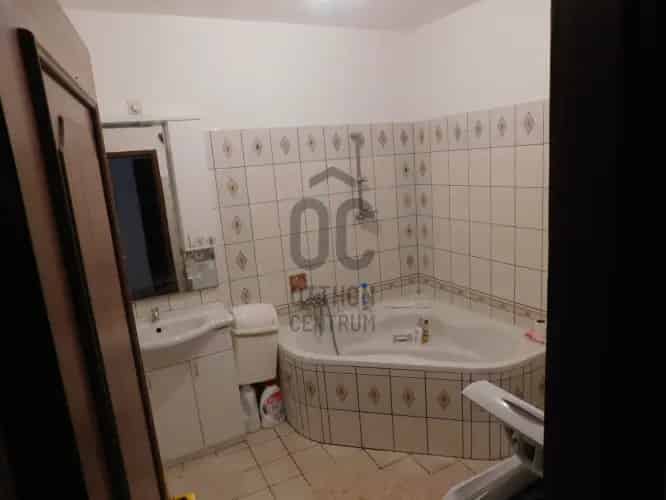 Gödi kiadó ikerház, H470959