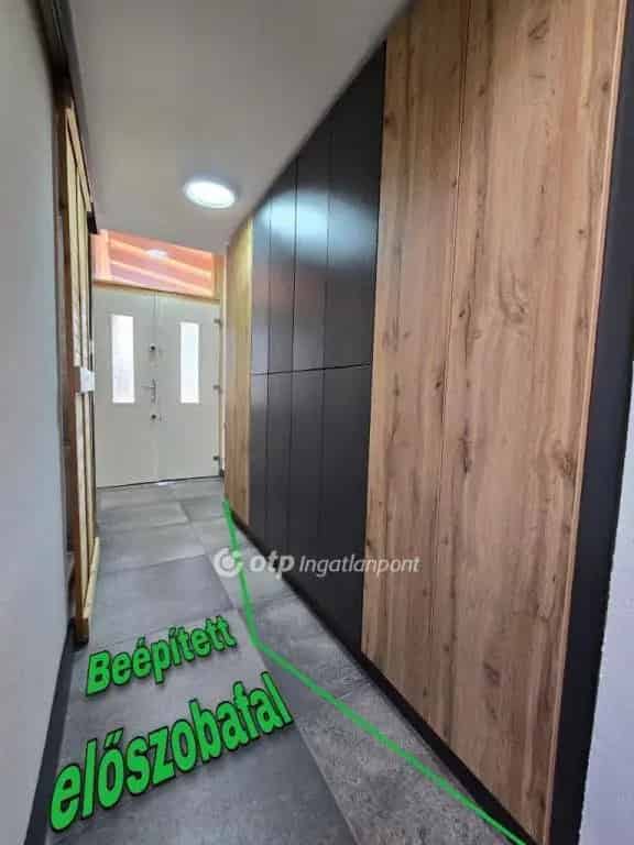 Ház Kiadó , Pápai járás, Dunántúl
